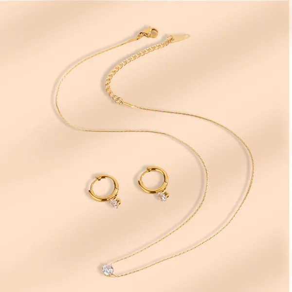 Gold_Rhinestone_Jewelry_Set_For_Women